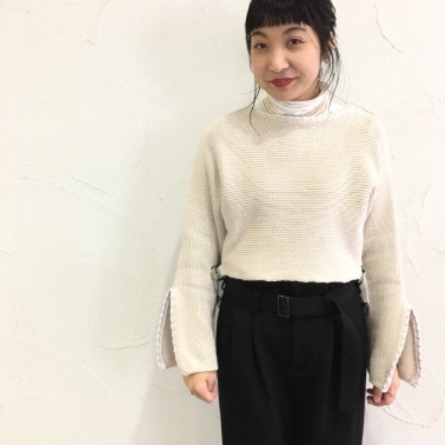 人気スポー新作 クボログ☆vol.87～＜TOGA pulla（トーガプルラ）＞中々手に入り トップス