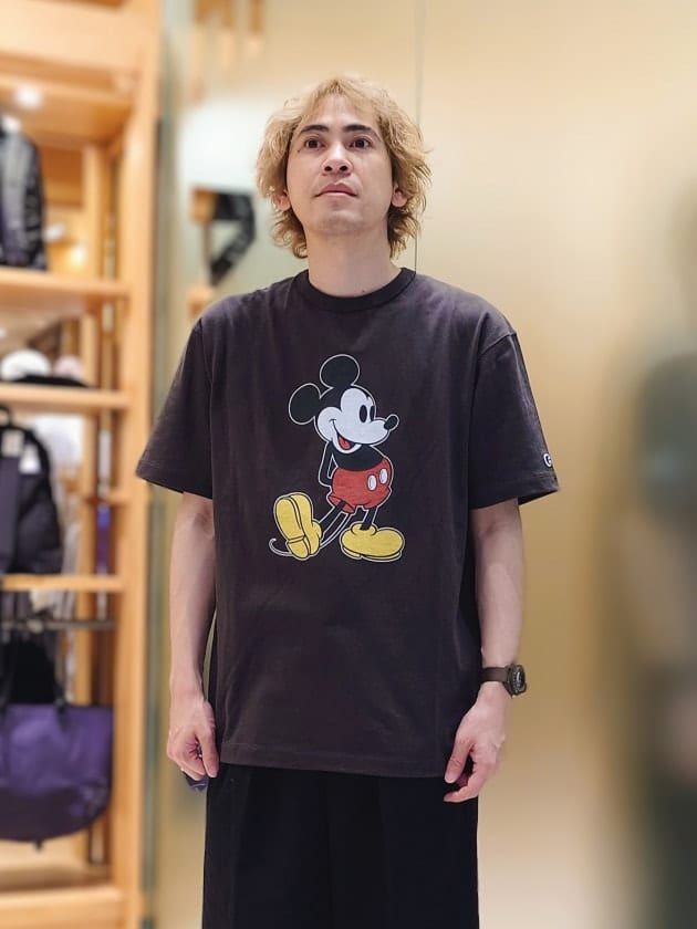 Champion】別注ミッキーマウスTシャツ｜ビームス 新潟｜BEAMS