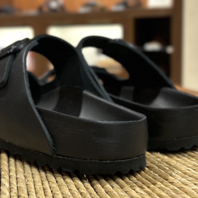 BIRKENSTOCK(ビルケンシュトック)】〜大人の足元を格上げする2モデル