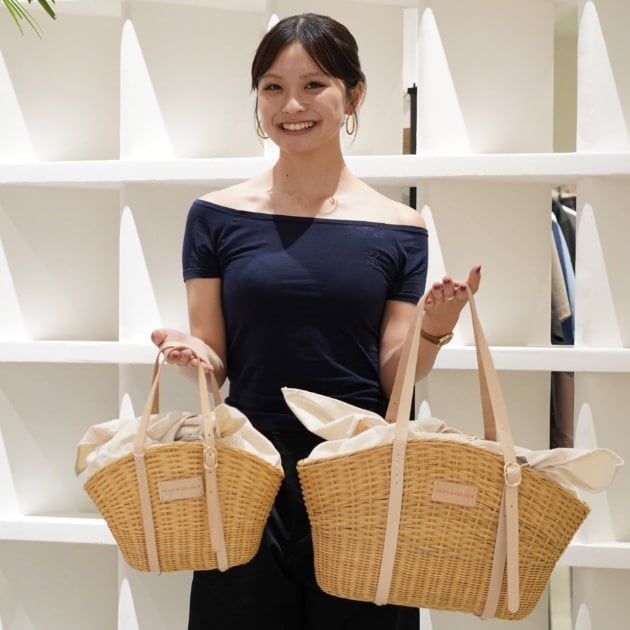 大注目コラボ】DEAN & DELUCA × BEAMS COUTUREの「保冷ラタンバッグ