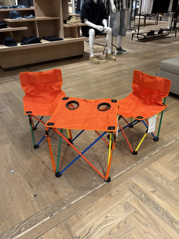 アウトドアに！！】50周年別注アイテム〈Coleman〉×〈BEAMS