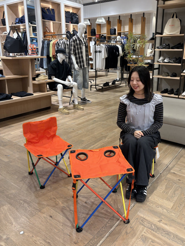 アウトドアに！！】50周年別注アイテム〈Coleman〉×〈BEAMS
