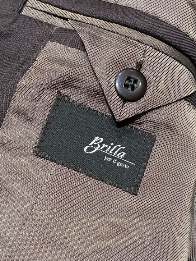 Brilla per il gusto〉次世代の機能美を纏うエレガンとスーツを