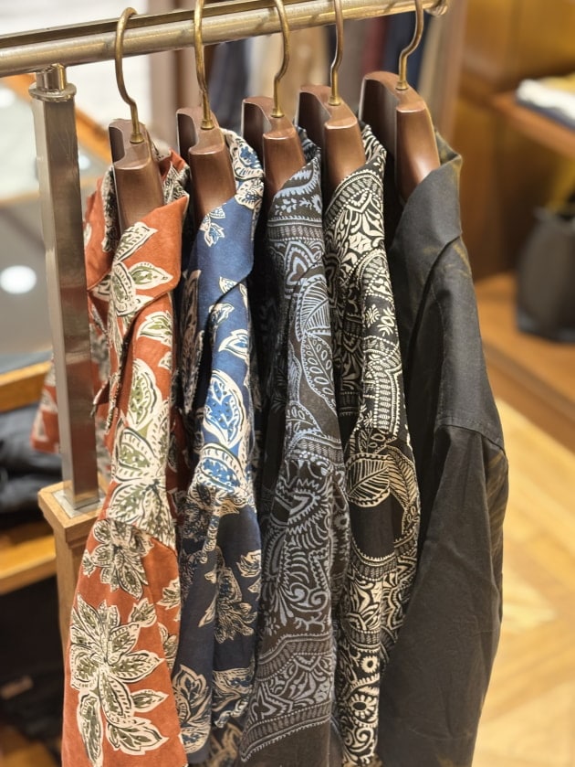 【レア】東京オリンピック　パラリンピック　スペイン代表　シャツ　Mサイズ OFFICINA36（オフィチーナ トレンタセイ）】大人の夏を彩る別注