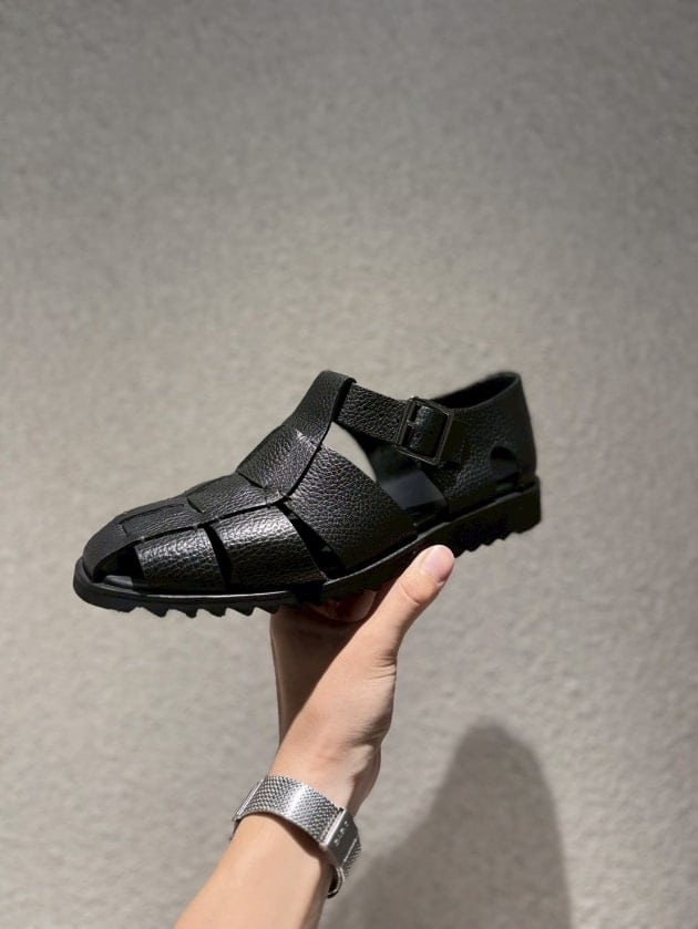 魅力徹底解説！】〈Paraboot〉「PACIFIC」グレインレザー グルカ