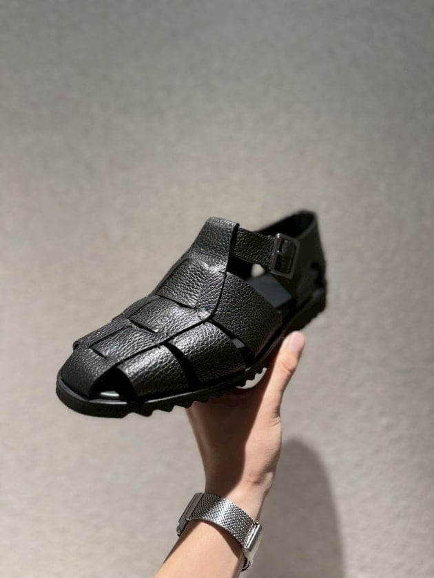 魅力徹底解説！】〈Paraboot〉「PACIFIC」グレインレザー グルカ