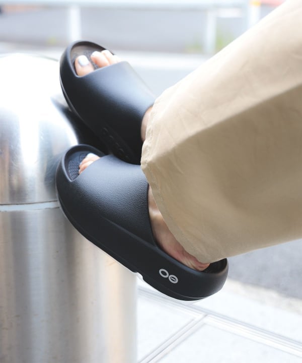 ガチ愛用者が語る】家族全員が虜。WEB限定＆店舗展開の〈OOFOS