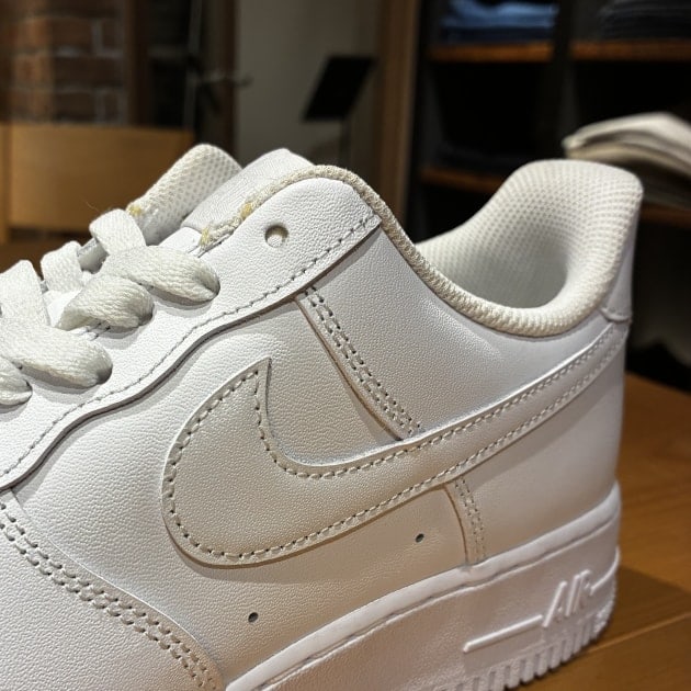 シンプルだからこそ愛される『NIKE AIR FORCE 1』の魅力。｜ビームス