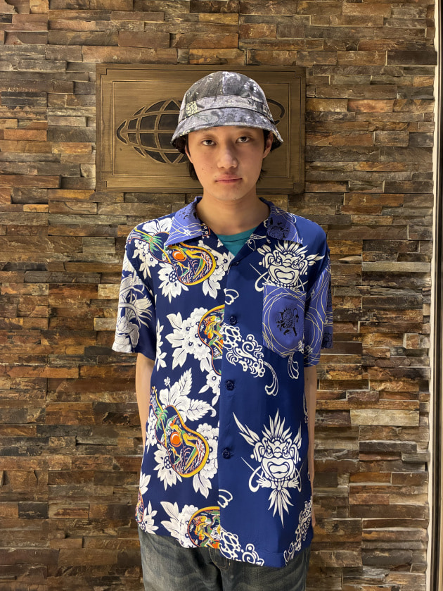STAFF たつるオススメ 別注SUN SURF クレイジーアロハシャツ