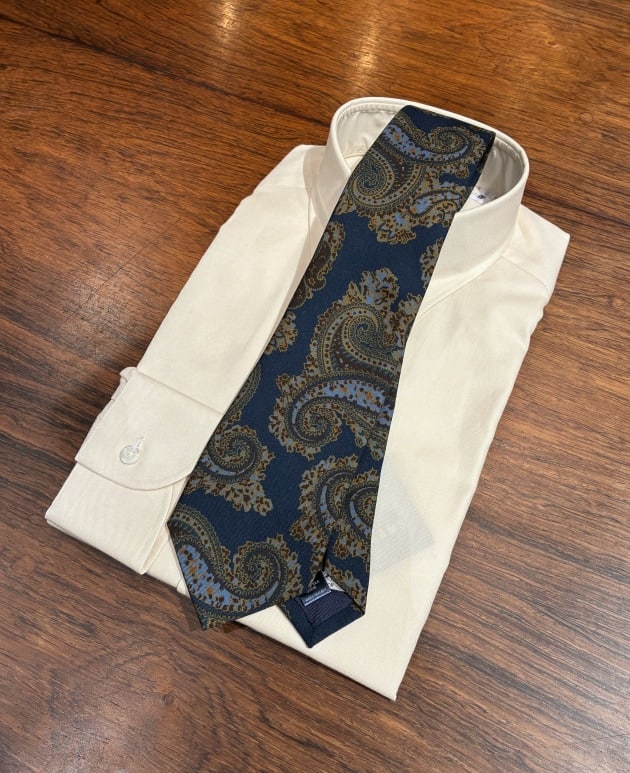 新入荷〈FRANCO BASSI〉プリント ペイズリー柄 ネクタイのご紹介です