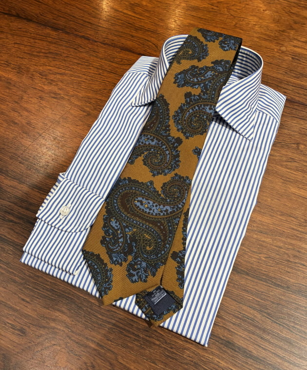 新入荷〈FRANCO BASSI〉プリント ペイズリー柄 ネクタイのご紹介です