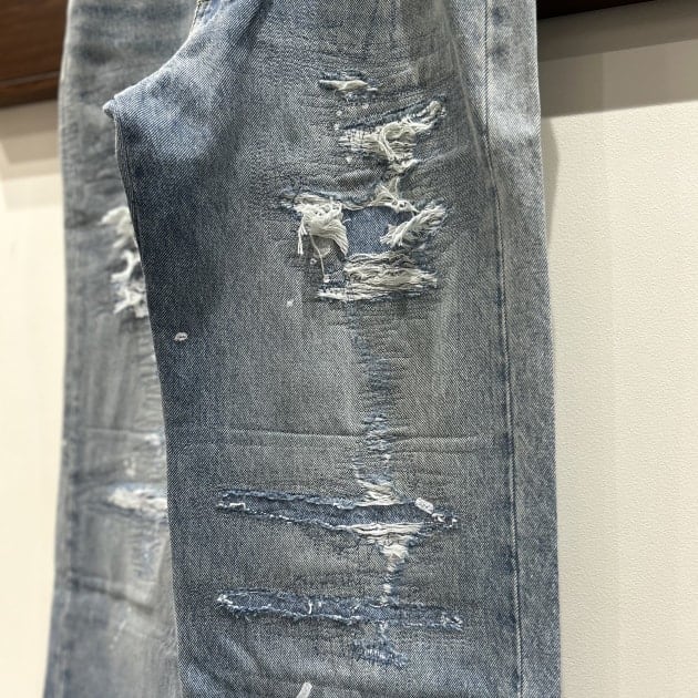本日発売】〜〈LEVI'S®︎(リーバイス)〉の『501®︎ Loose』に初の