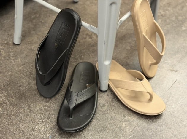 夏と言えばなあのあのサンダル】ISLAND SLIPPER(アイランドスリッパ