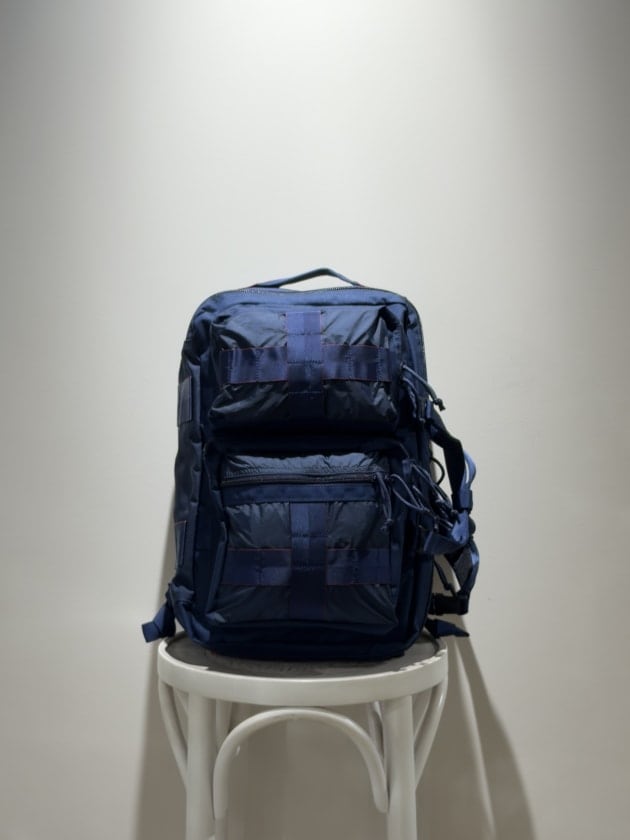 【希少】BRIEFING x BEAMS PLUS MOBILE PODネイビー BPBG｜ビームス ライフ 横浜｜BEAMS
