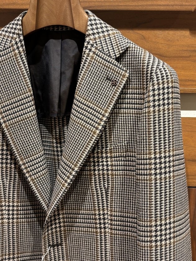 新入荷】2026年秋冬＜TAGLIATORE（タリアトーレ）＞チェック柄JACKET