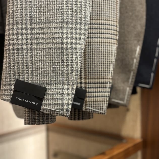 新入荷】2026年秋冬＜TAGLIATORE（タリアトーレ）＞チェック柄JACKET