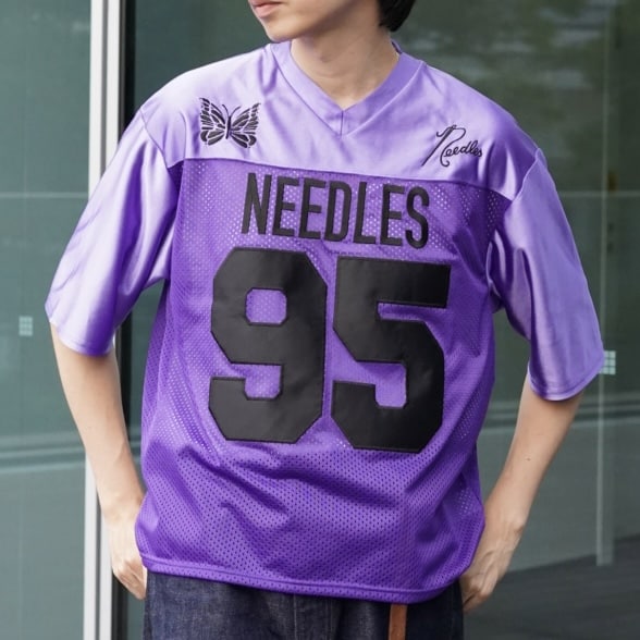 本日7/25発売！】〈NEEDLES × BEAMS〉スペシャルロゴが映える注目の