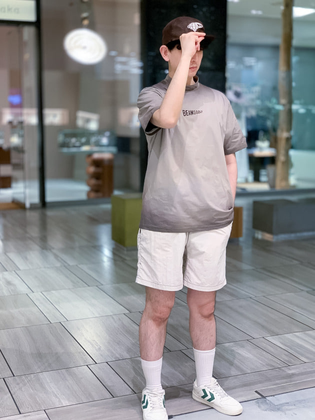 1枚で決まる！ムラ染め風モックネックのご紹介｜ビームス ゴルフ
