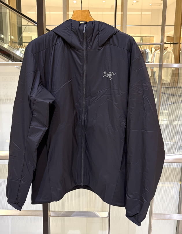 サイズ比較あり】〈ARC'TERYX (アークテリクス)〉「Atom Hoody(アトム