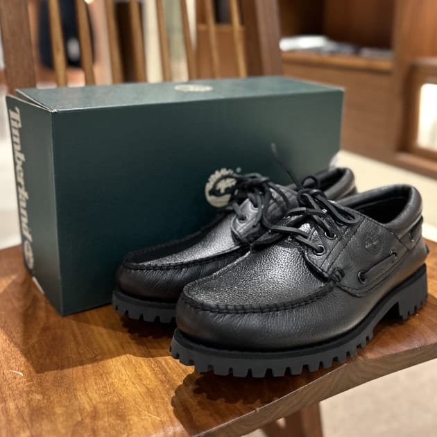 imberland 3 Eye Classic Lug ディンバーランド Timberland(ティンバーランド)】〜オールブラックで楽しむ、名作『3