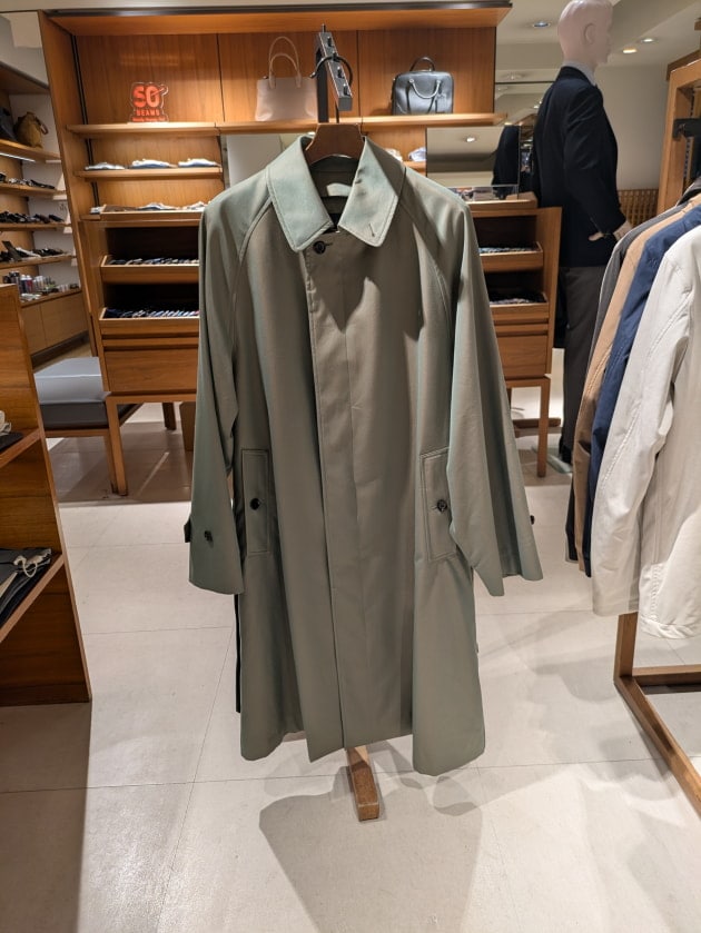 これは隠し玉！表情で差がつく色気ラグランスリーブコート【BEAMS F