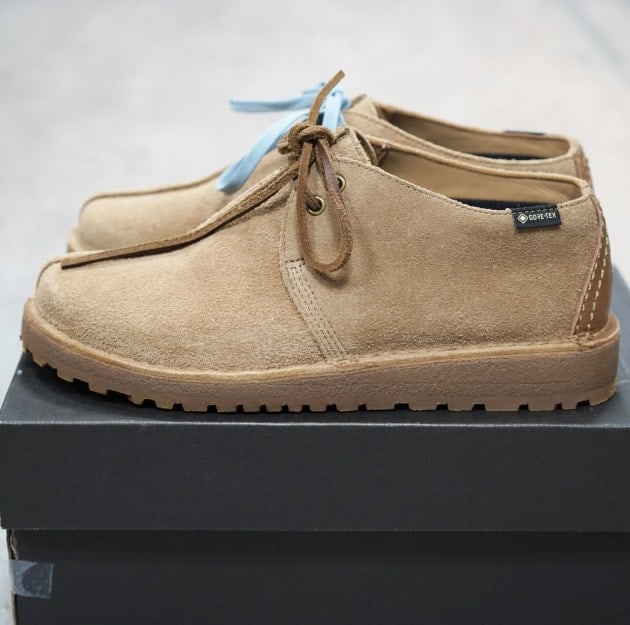 50周年特別企画】3年ぶりの限定復刻！〈Clarks × BEAMS BOY〉全天候型