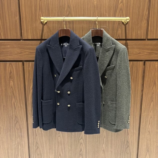 CIRCOLO 1901】軽くて暖かい。ウールカシミヤ ダブルブレスト