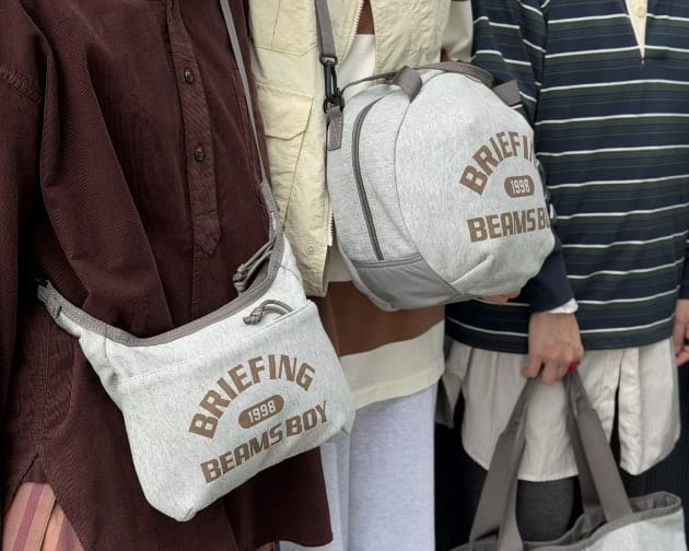 驚きが隠せない】BRIEFING×BEAMS BOYのスウェット別注コレクション
