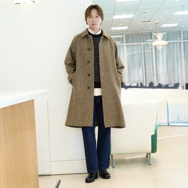 BEAMS ヘリンボンロングコート 50周年別注】今年の本命ロングコート！〈Drake's × BEAMS F〉一生モノ