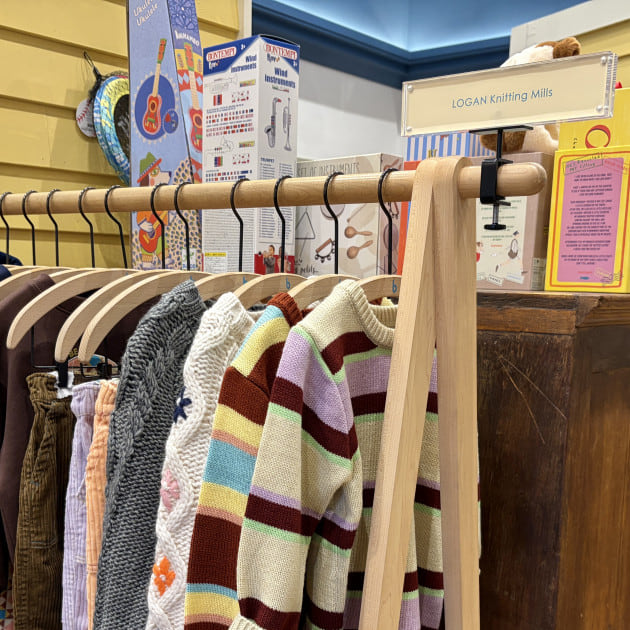 【LOGAN Knitting Mills】季節を感じるアイテム達！！