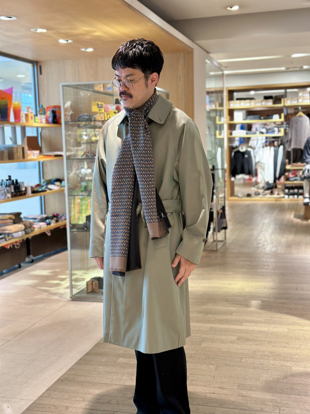 BEAMS F（ビームスF）＞定番バルマカーンコートに絶妙な生地で