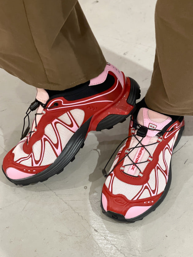 10/3発売】SALOMON × Ray BEAMS 初の別注！「XT-WHISPER CHERRY」をご