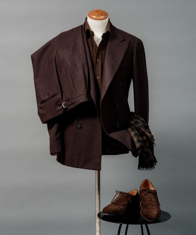 フィレンツェモデルで魅せる、赤茶の＜FOX BROTHERS（フォックス