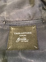 ＜TAGLIATORE（タリアトーレ）＞ネイビーブレザーの新作入荷の御案内。