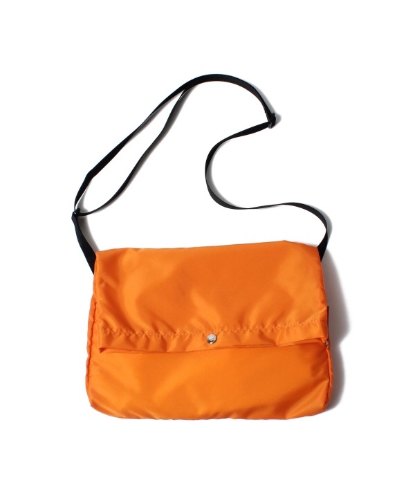 STANDARD SUPPLY ショルダーバッグ　ビームス別注 STANDARD SUPPLY ショルダーバッグ 「別注」STANDARD / WEEKEND