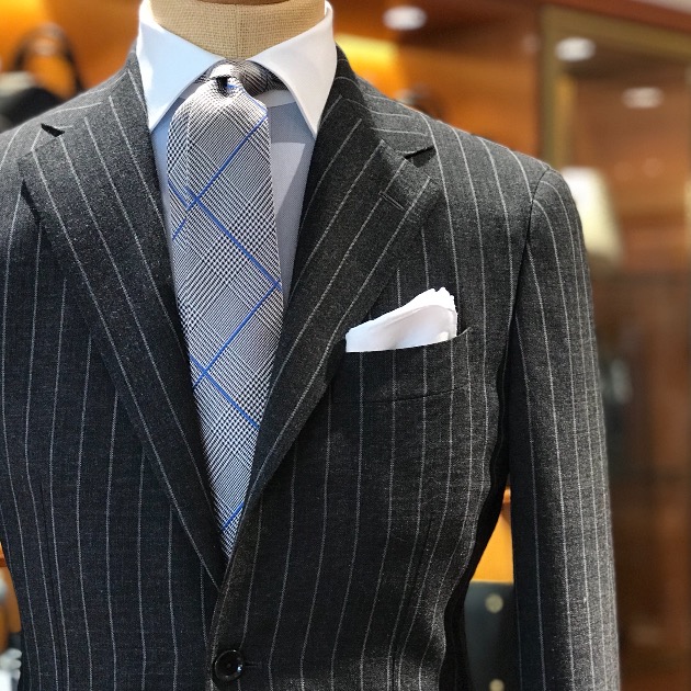 BEAMS F＞の2階では。｜ビームスF／インターナショナルギャラリー