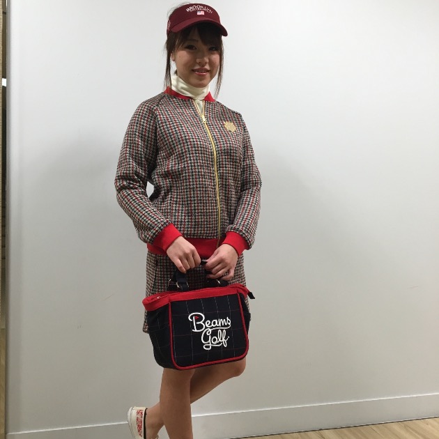 ゴールドがポイント！