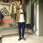 気温が高くなると着たくなるアイテムです。