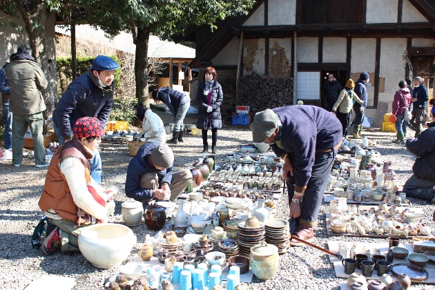 “濱田窯 在る日の益子 濱田庄司登り窯復活プロジェクトの器たち”～濱田窯～
