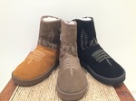 〈SUICOKE(スイコック)〉×BEAMS