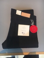 最強のブラック デニム