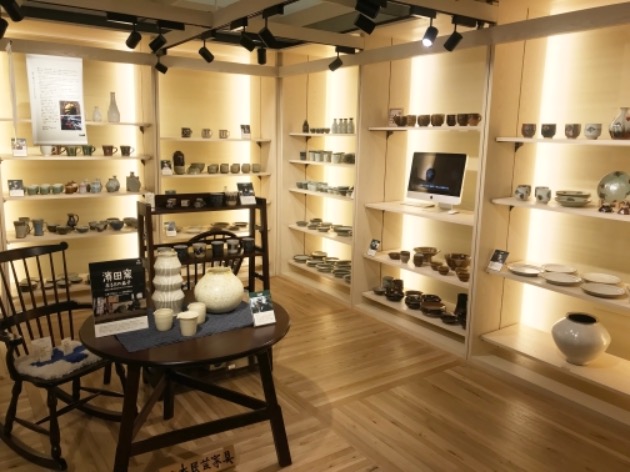 今週末まで“濱田窯 在る日の益子 濱田庄司登り窯復活プロジェクトの器たち”開催中です！