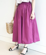 マキシスカートさえあれば、夏コーデはすぐ決まる♪