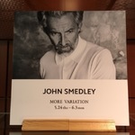 ＜JOHN SMEDLY MORE VARIATION＞