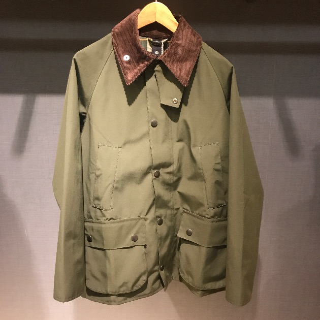 BARBOUR＞×＜BEAMS PLUS＞ハイブリッドな素材で登場！！｜ビームス