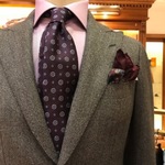 テーブル上の彼