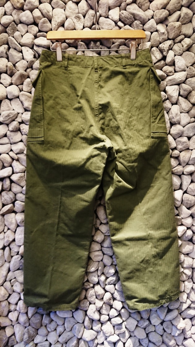 BEAMS PLUS】より。ミリタリーパンツに新型が入荷です！｜ビームス メン 渋谷｜BEAMS