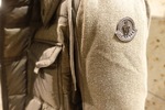 MONCLER と ZANONE。