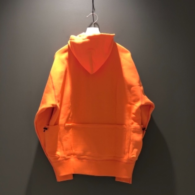 2/9(土)発売】LOOPWHEELER×BEAMS “BEAMS ORANGE”｜BEAMS JAPAN