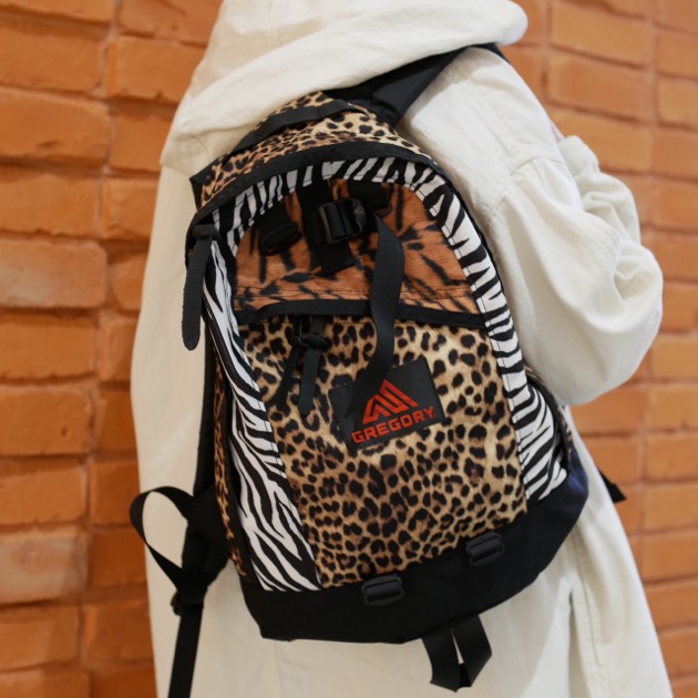 アニマルと最後にお知らせ｜ビームス みなとみらい｜BEAMS